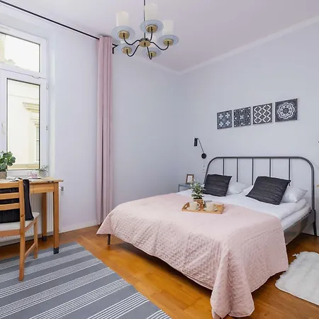 Apartment Elegancki Katowa 11 Praca Zdalna By Renters *